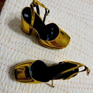 Size 8 gold platform shoes
